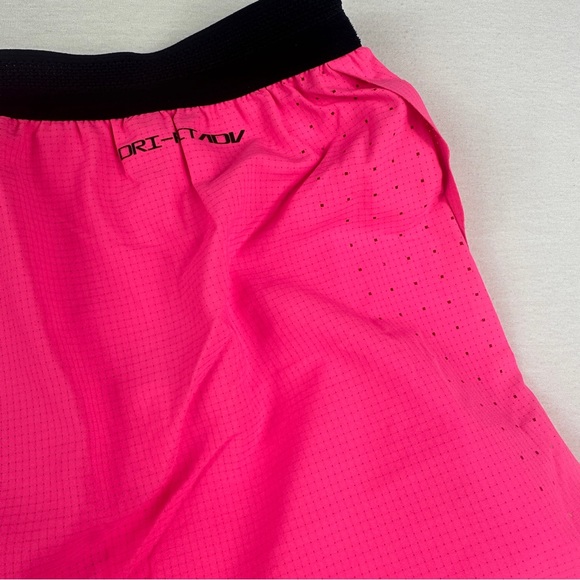 Nike AeroSwift Standard Fit 2” length Running Shorts Hyper Pink Men L new - Picture 3 of 8